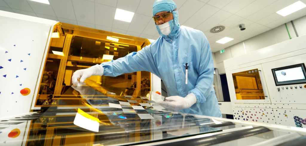 Morphotonics, Ekran Teknolojisini Veri Merkezlerine Taşımak İçin 40 Milyon Euro Topladı